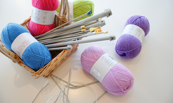 Yarn and Knitting Needles